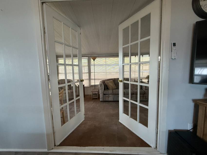 35 Kingsport Ave a Palmetto, FL Mobile or Manufactured Home for Sale